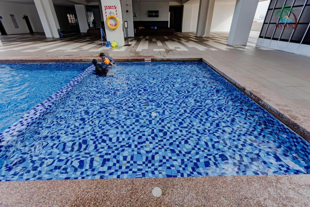 New Drawbridge Condo With Seaview And Pool Kuala Terengganu Exterior foto